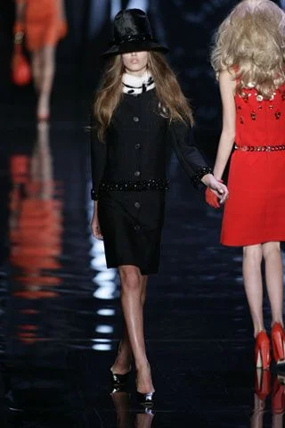 Look 18